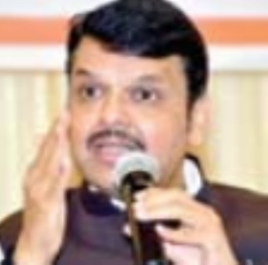 अजित पवार की माैत पर राजनीति बंद करें : सीएम फडणवीस